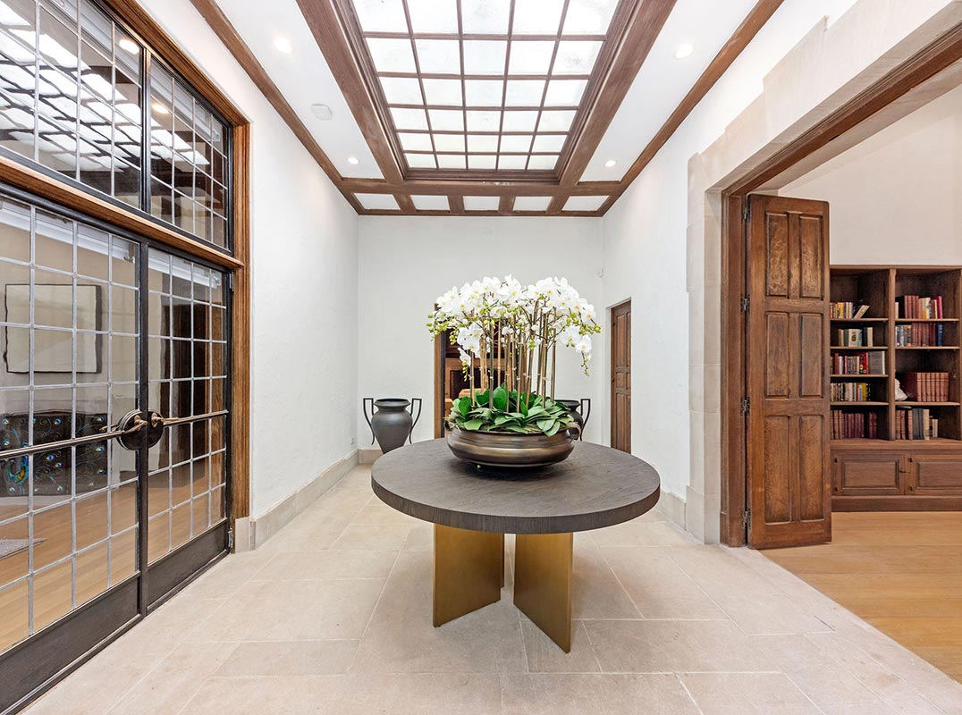 Renovated & Modernized Historical Masterpiece
